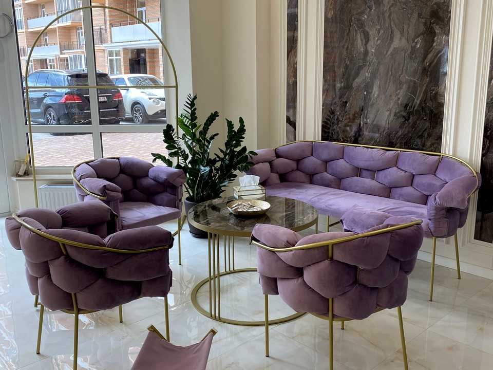 1879749035263411