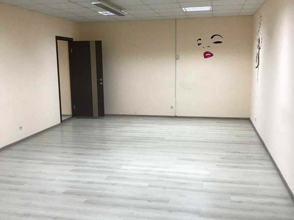 1879783343787019