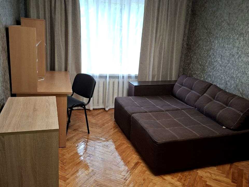 1879814726315741