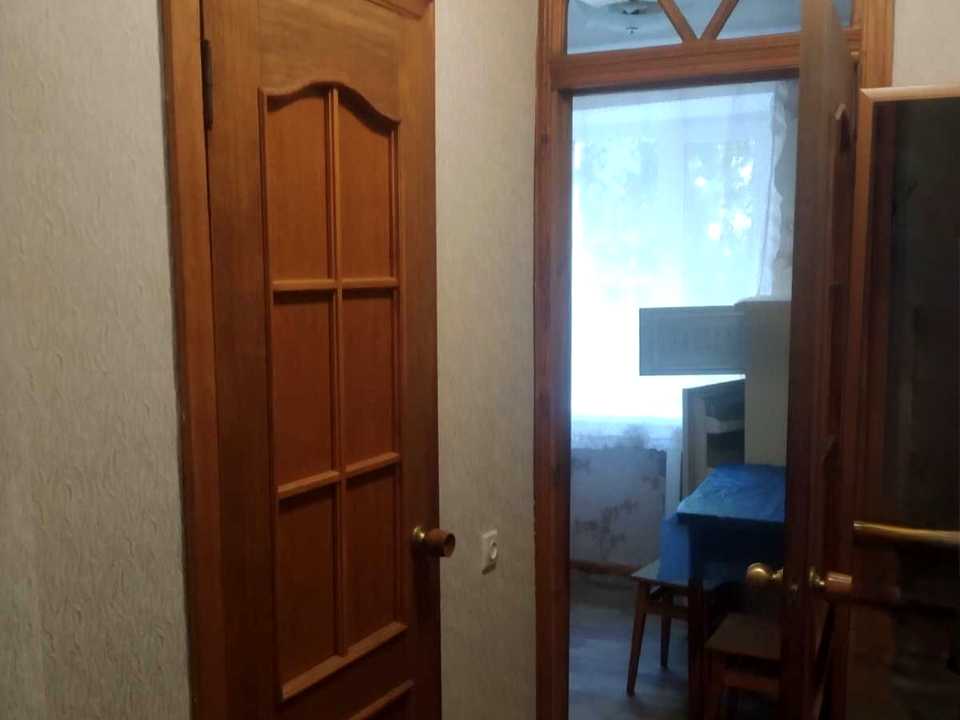 1879826703796742