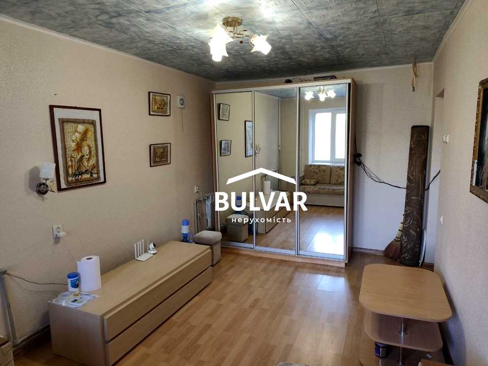 1879849887195643