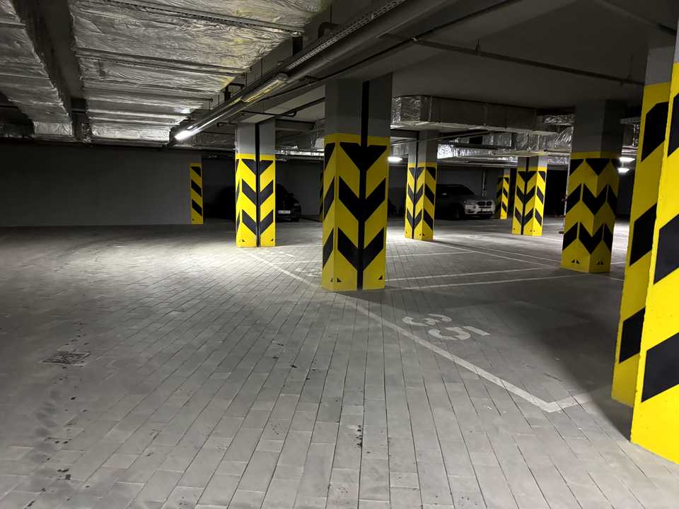 1879858088739194