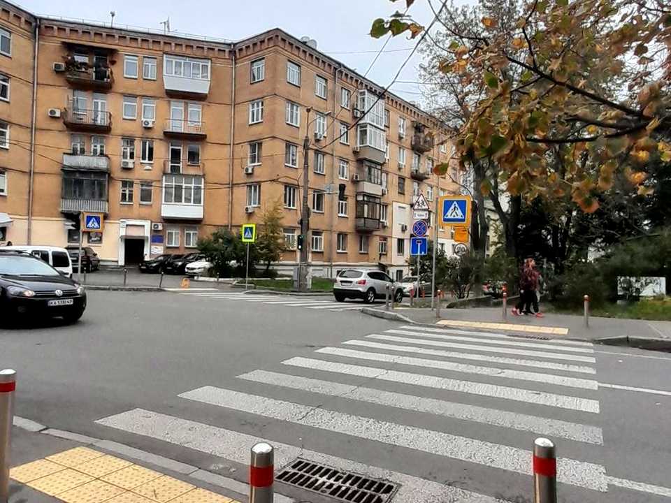 1879870207344672