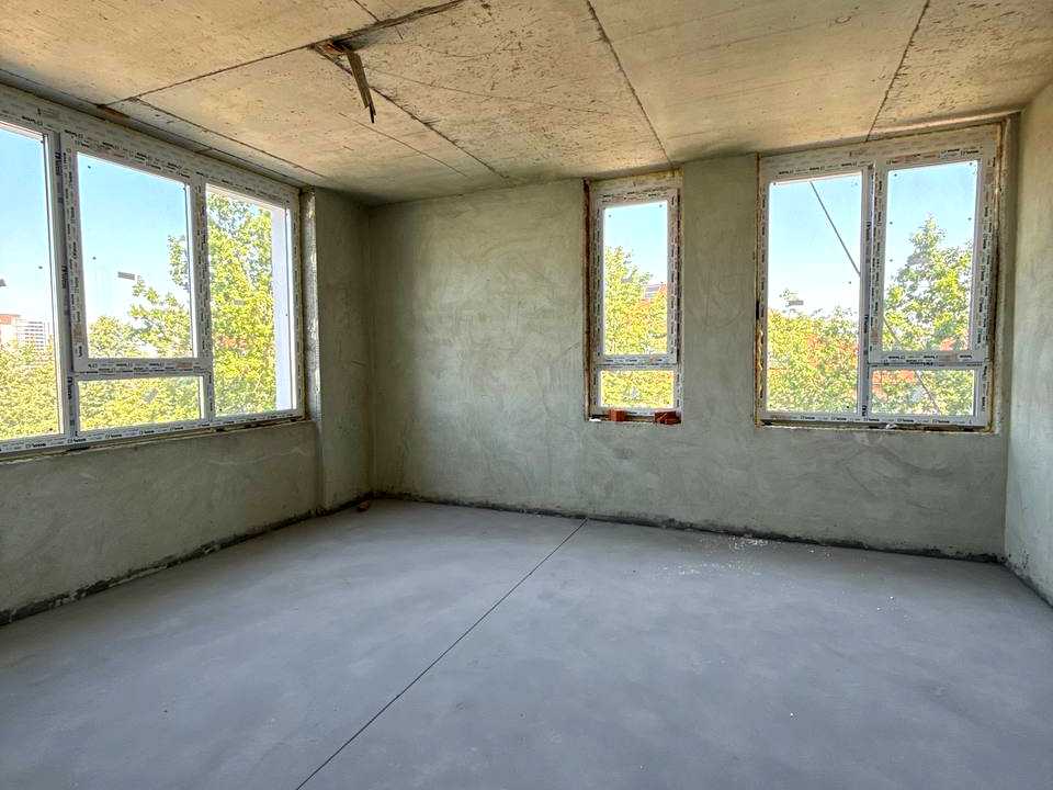 1879944280299060
