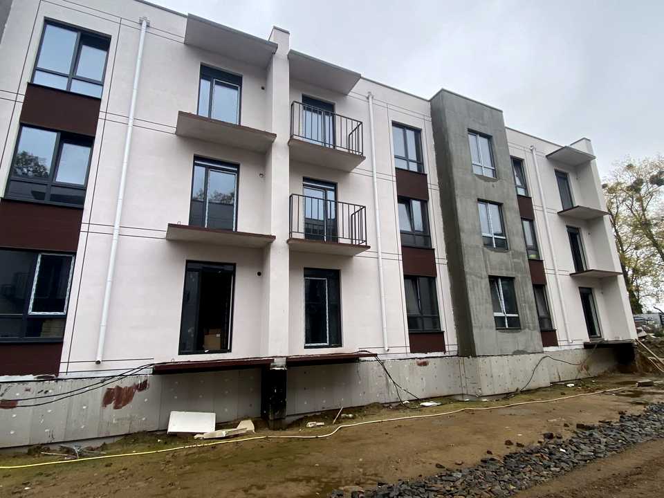 1880007628395517