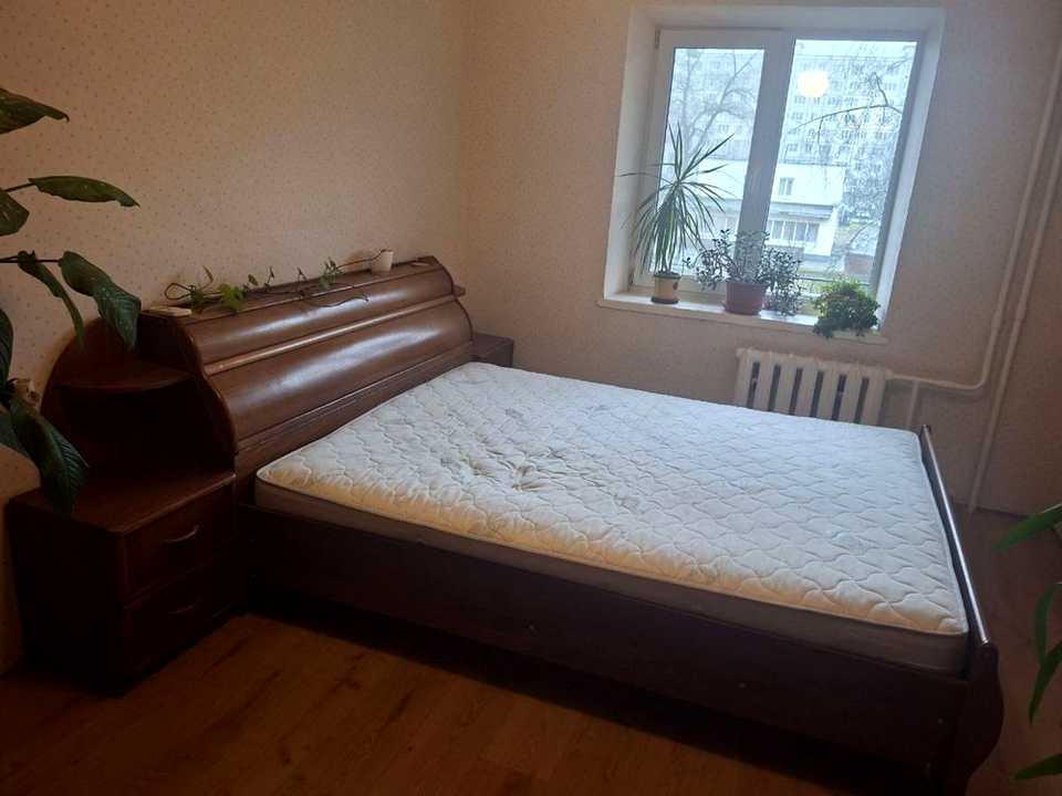 1880007804867795