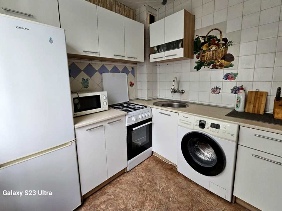 1880007958026039