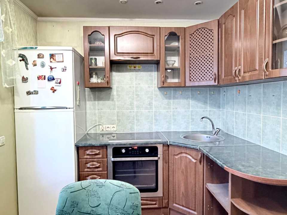 1880009971879996