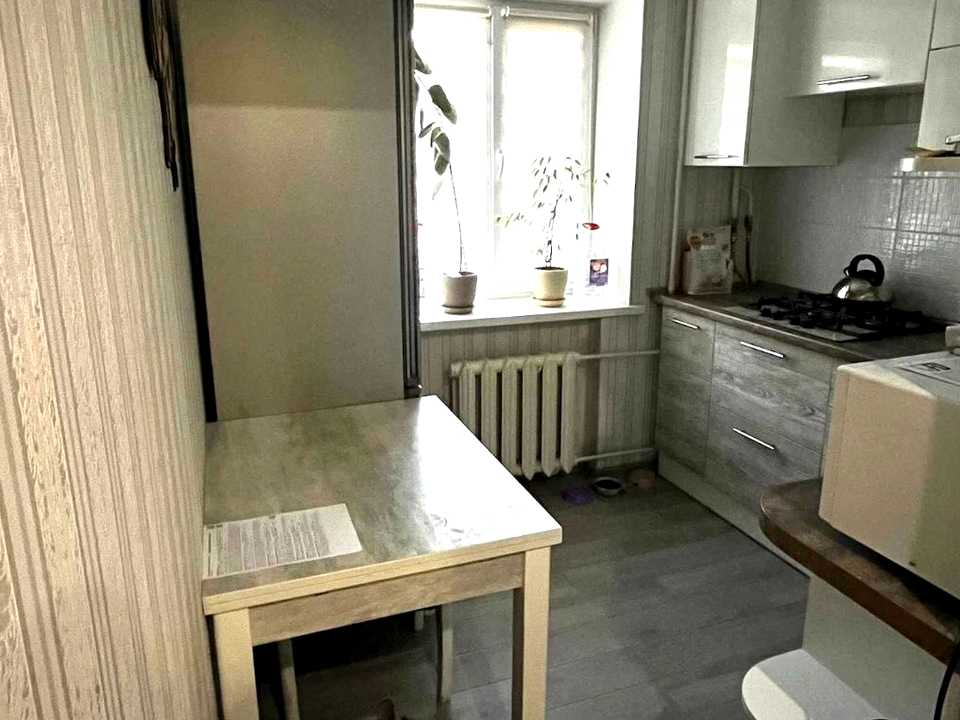 1880014572400623