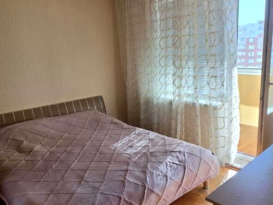 1880056020887652