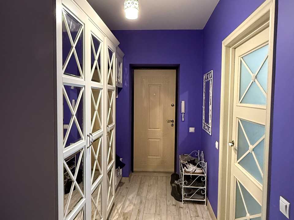 1880100721576745