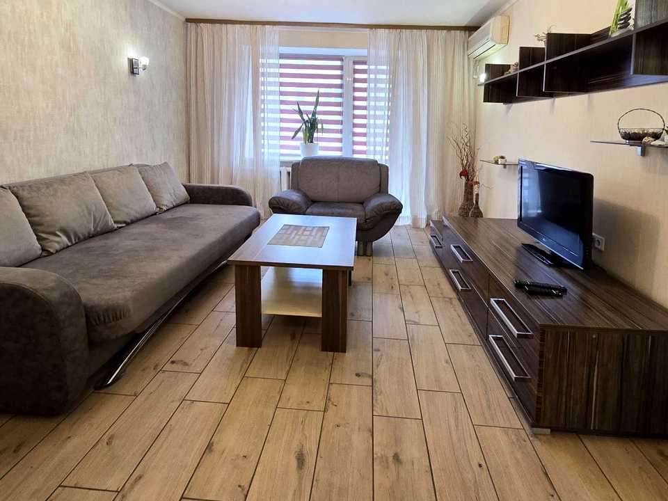 1880104861483129