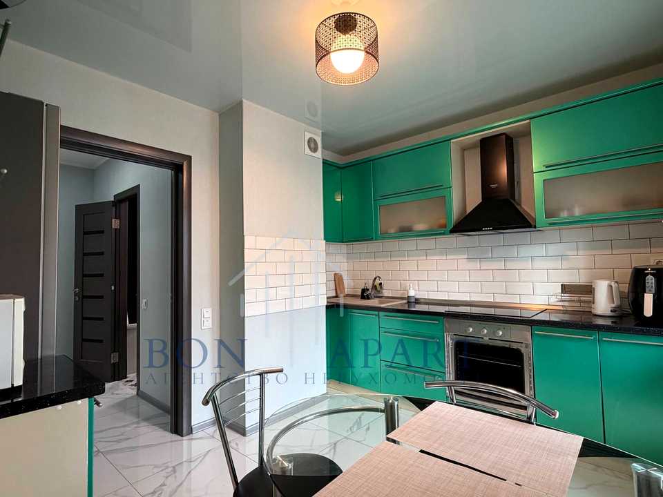 1880105450777704