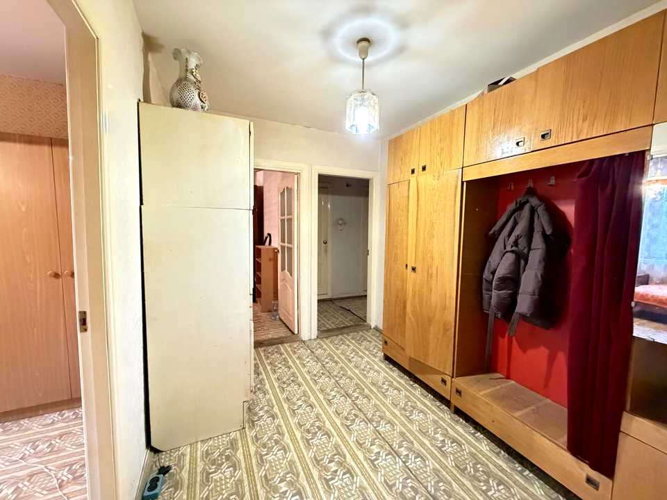 1880108747836271