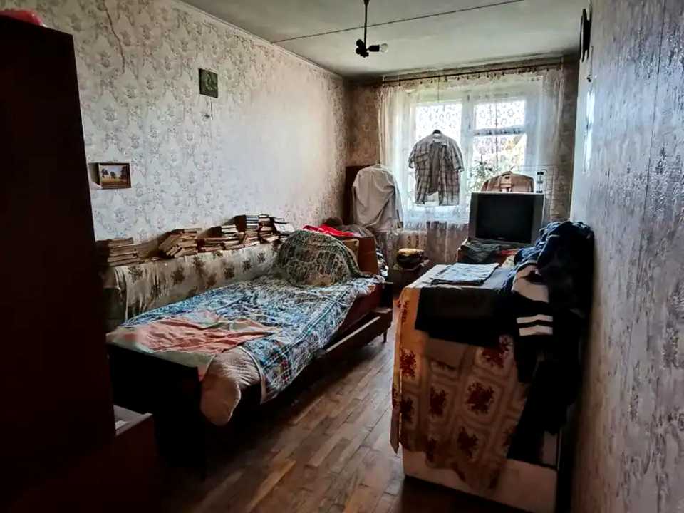 1880128486557676