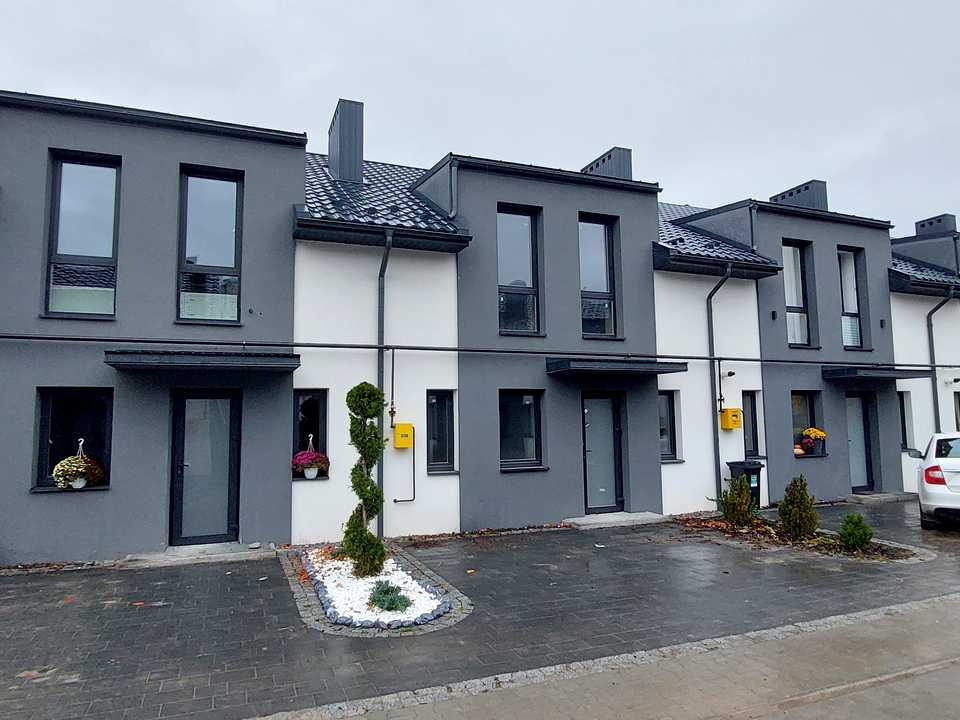 1880187304047779