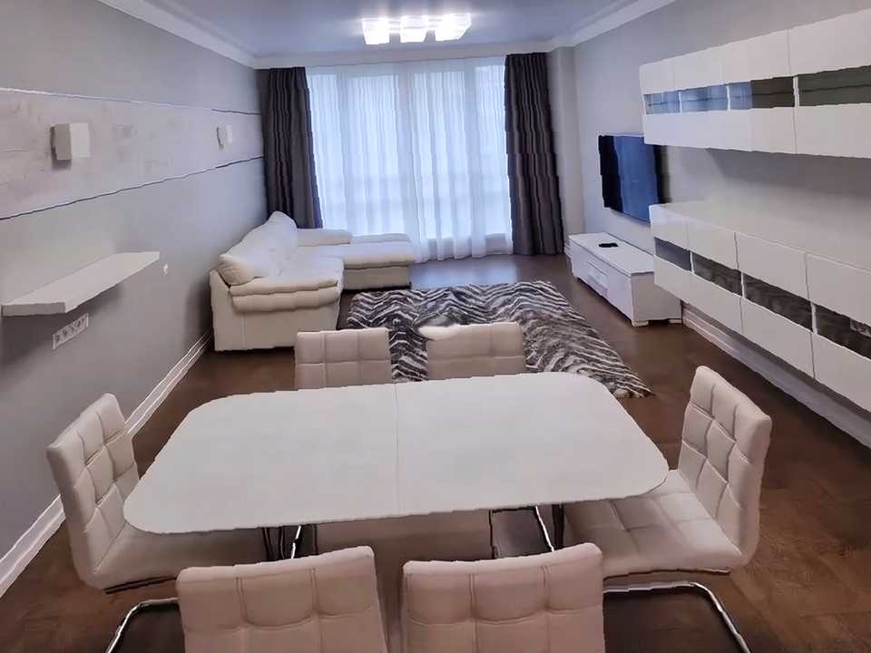 1880196086520956