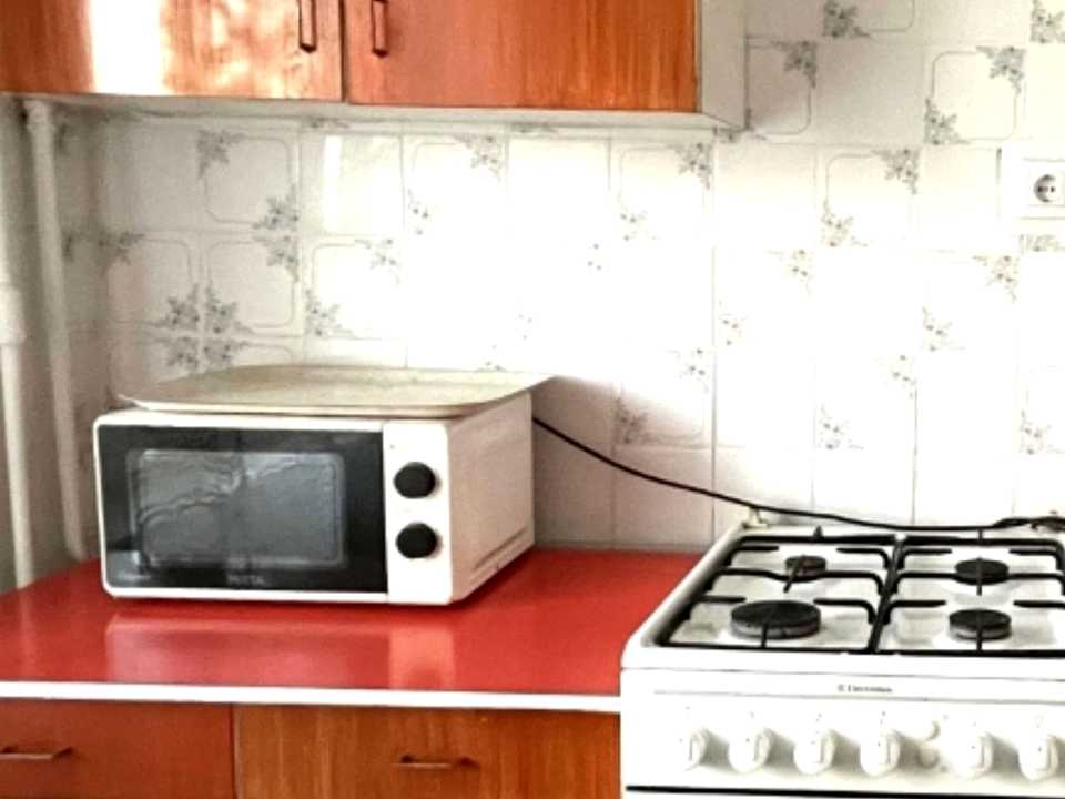 1880197870743956