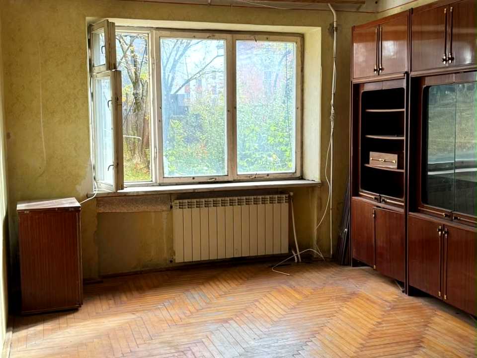 1880268928088161