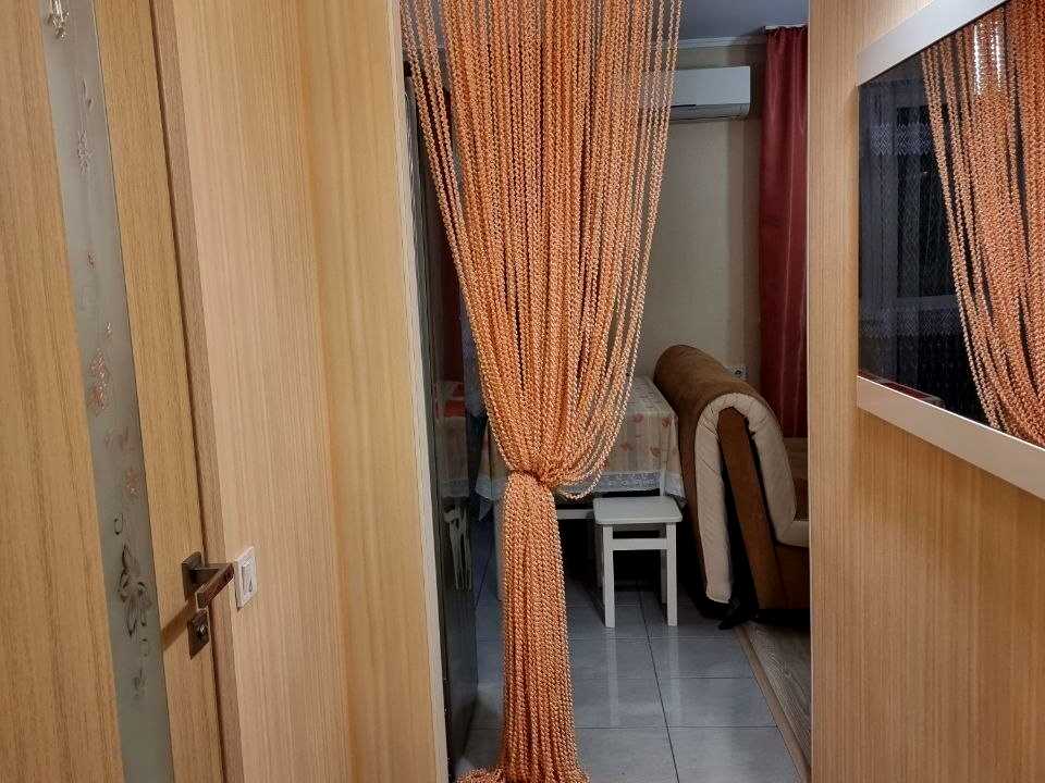 1880452922128308
