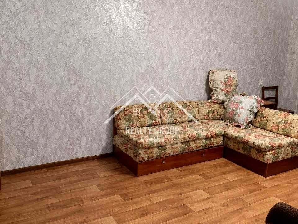 1880482134596479