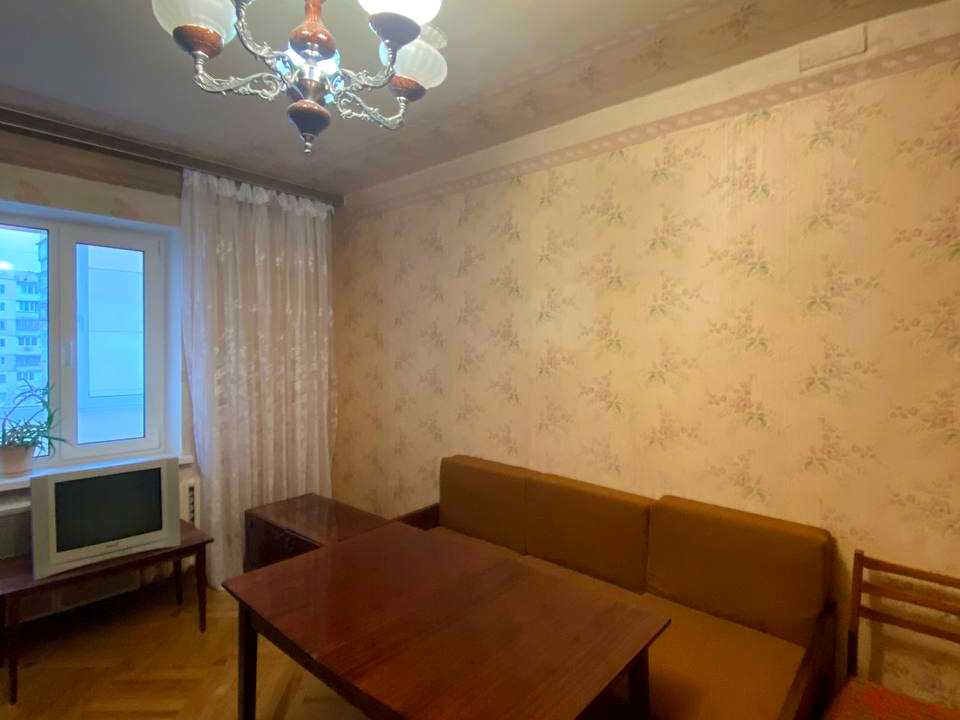 1795750557346076