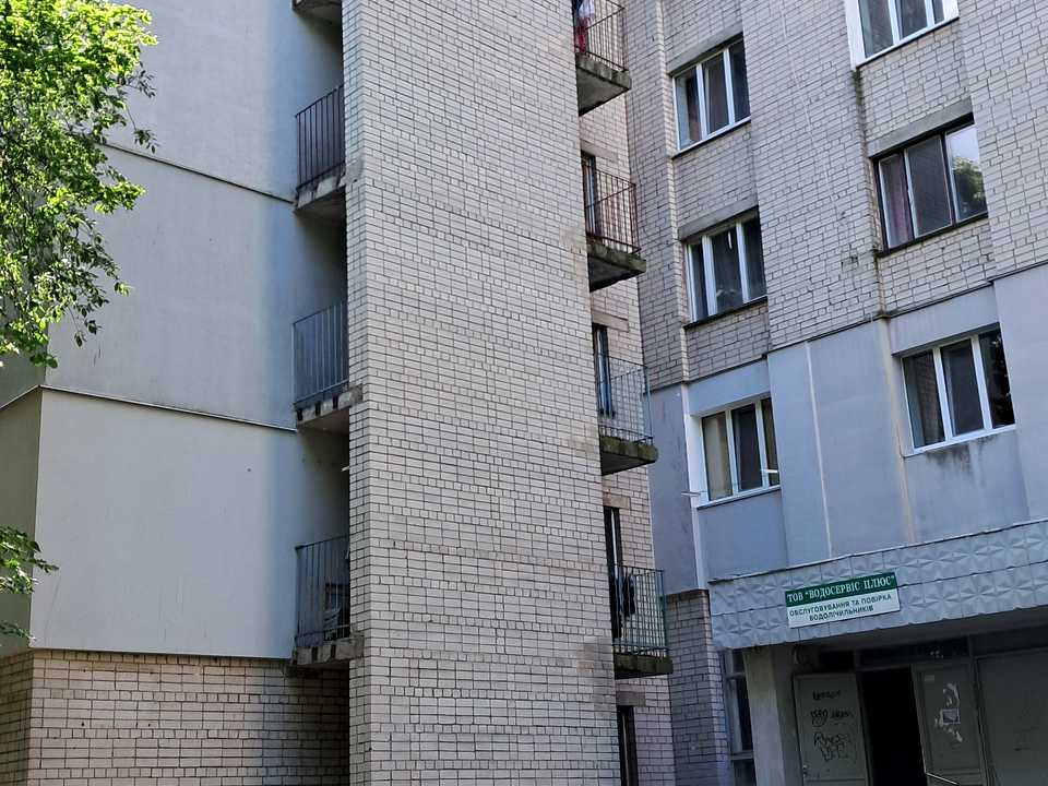 1800380276941804
