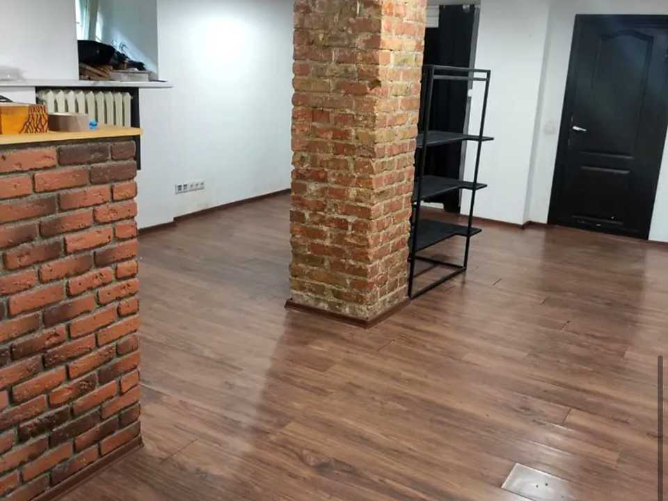 1847318216958805