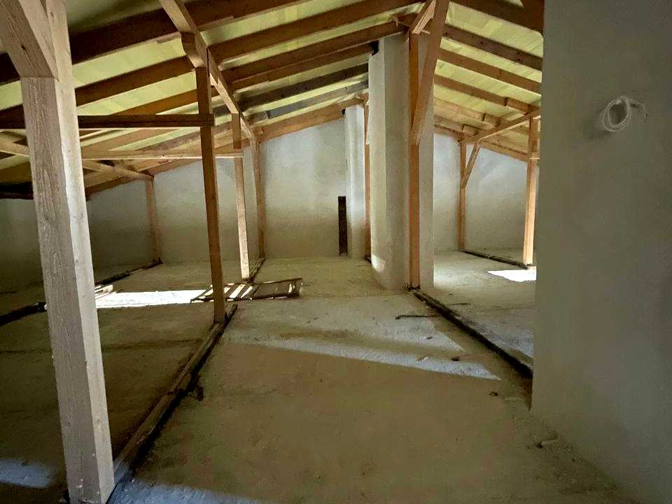 1784443656136881