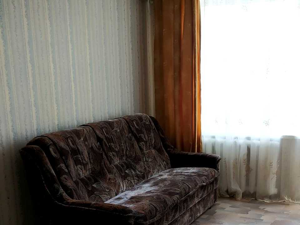 1703887565971776