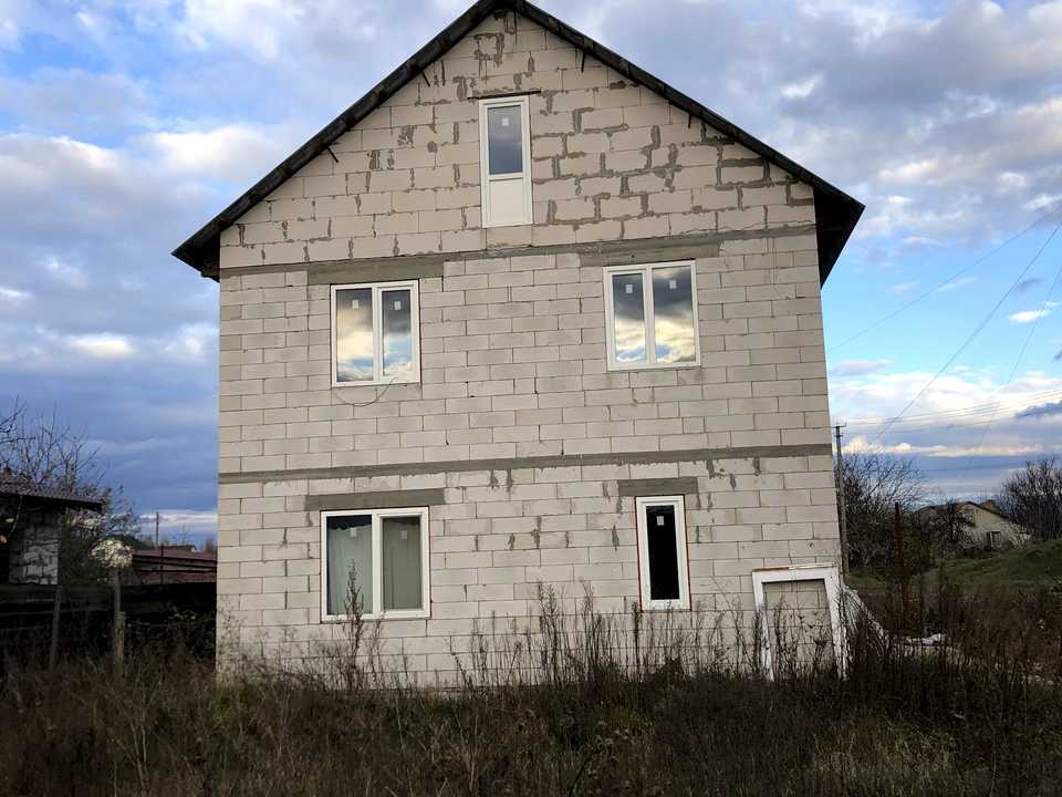 1836619488388863