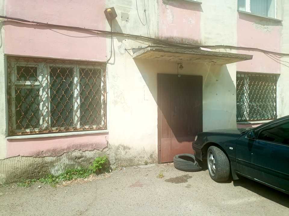 1829745514858875