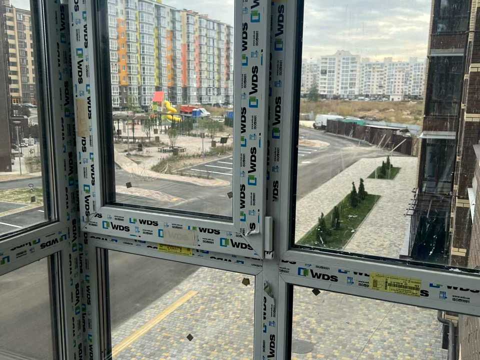 1826923729559966