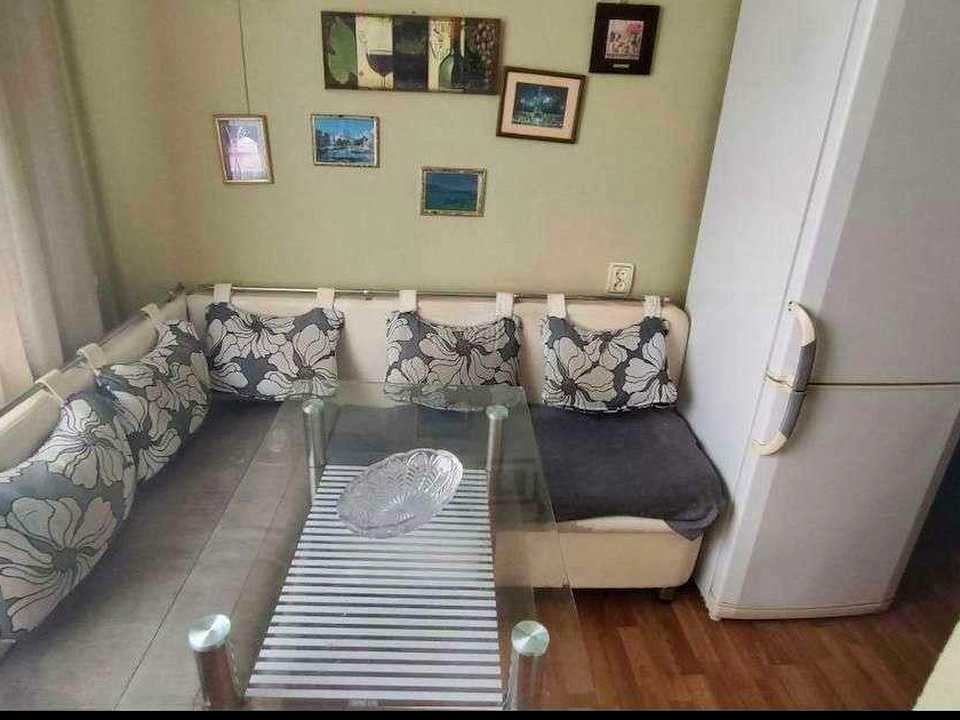 1793255353886917