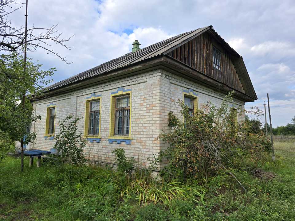 1842431104015381
