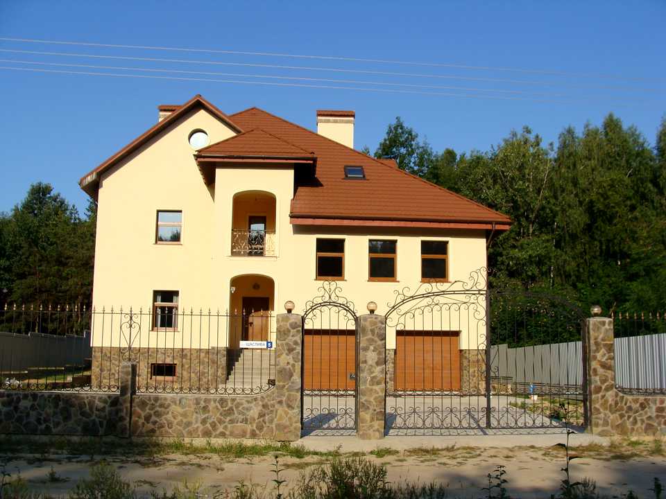 1832350473863605