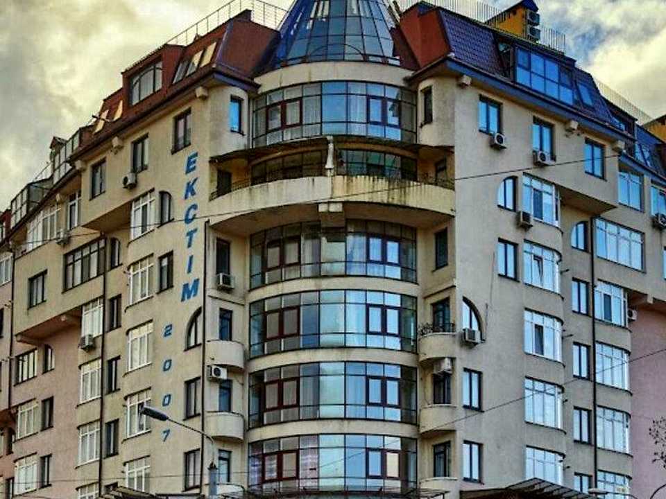1806459194679340