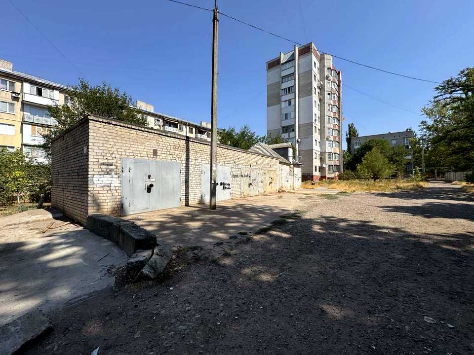 1841435450397677