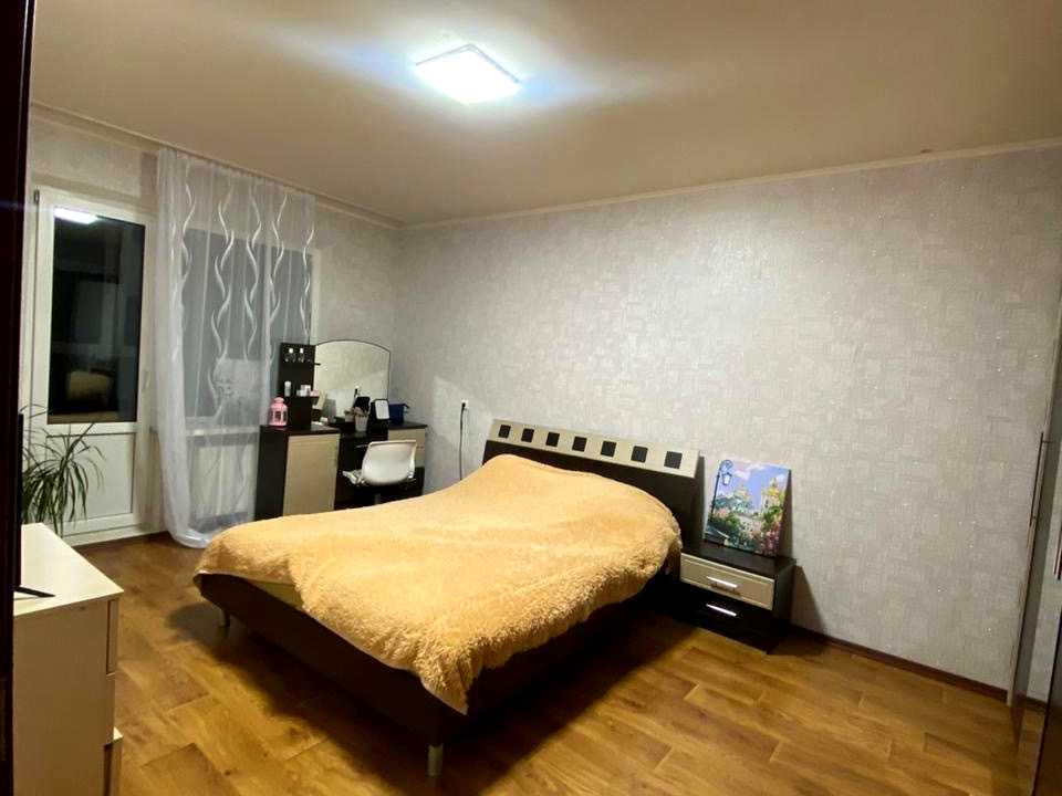 1815721799700642