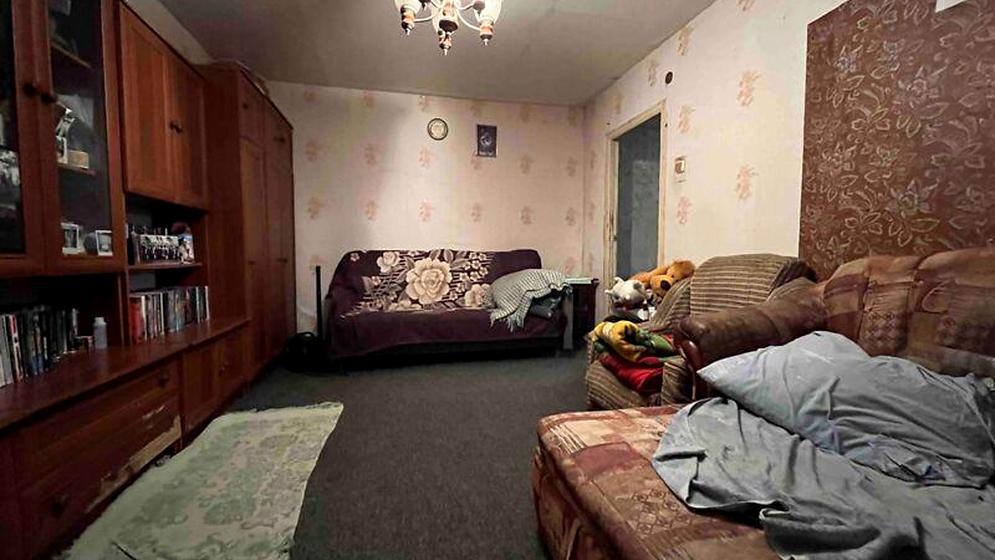 Центральна вулиця, 304