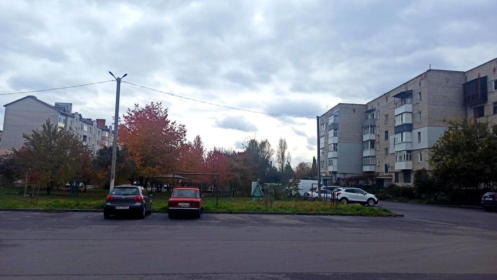 вулиця Костянтина Васюка, 28