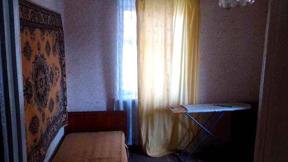 вулиця Євшана, 13