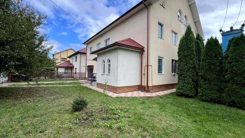 Радісна вулиця