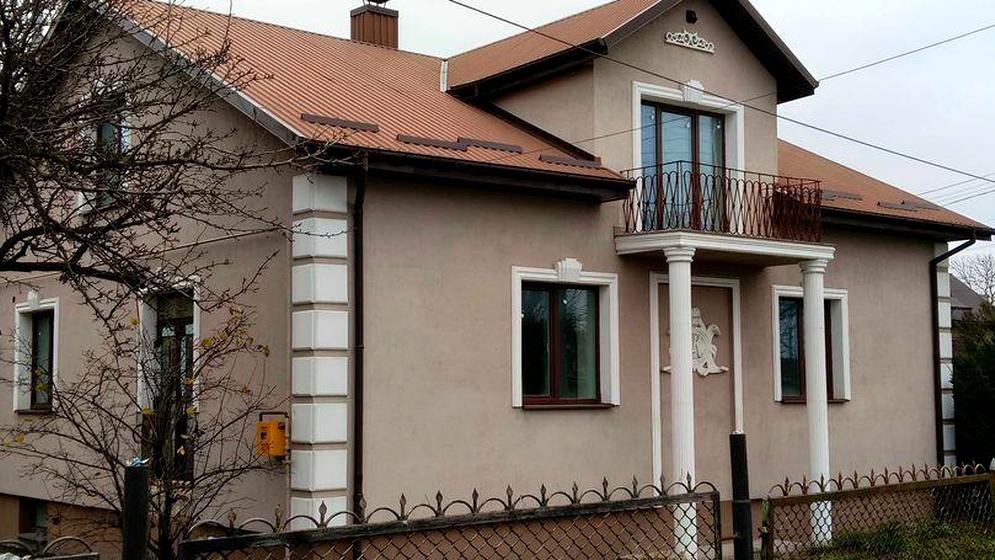 вулиця Великі Фільварки, 1б
