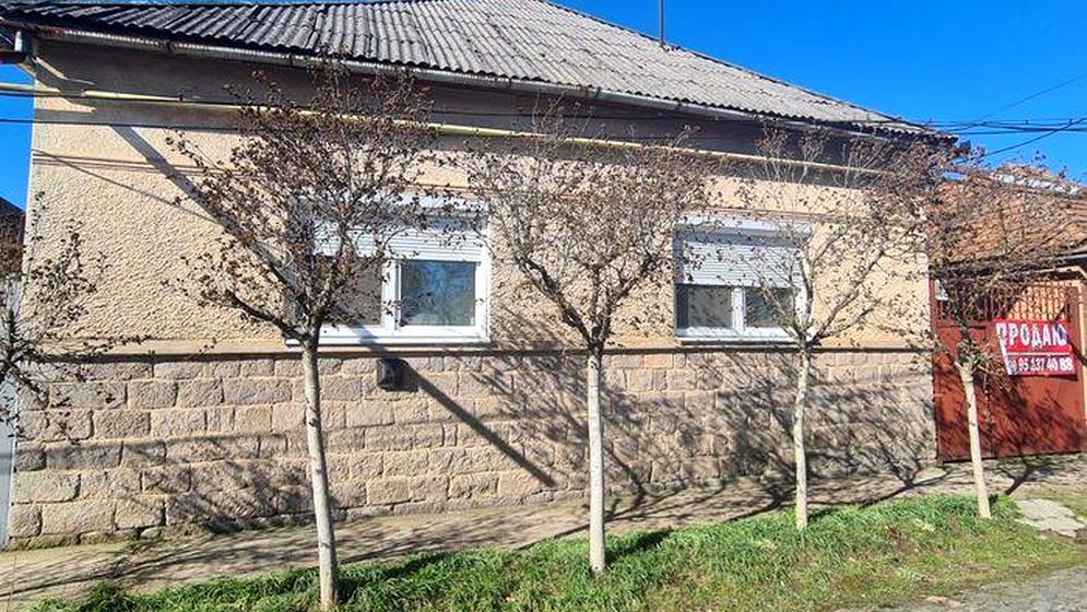 вулиця Яноша Араня