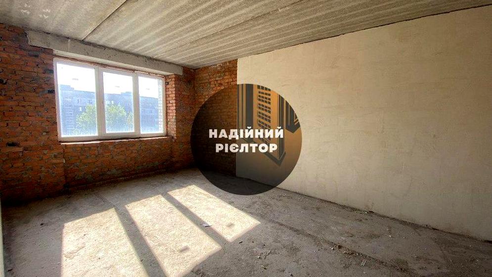 Лісогринівецька вулиця, 4/1