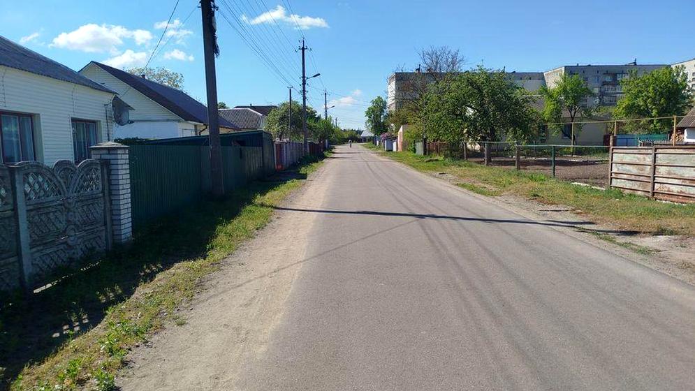Набережна вулиця
