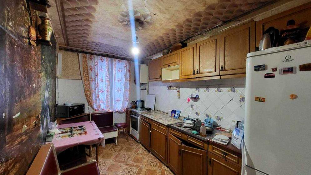 вулиця Героїв Чорнобиля, 1