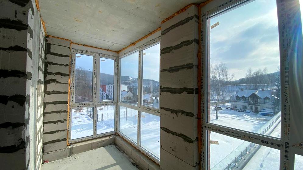 Дубенська вулиця, Будинок 1