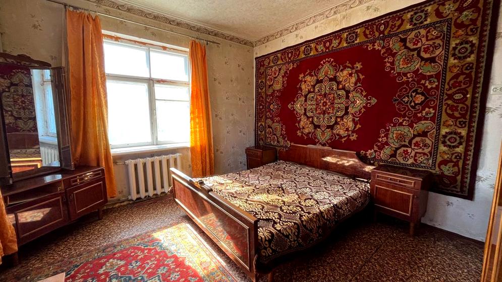 вулиця Віталія Власова, 10